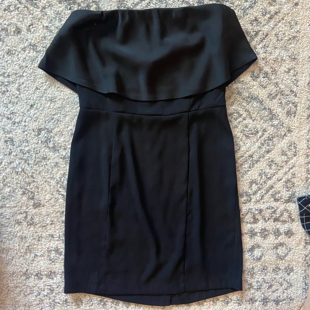 Midi Black strapless dress. Size M